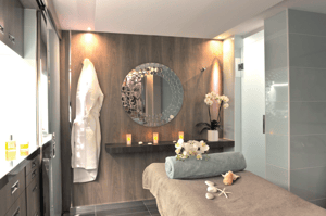 Ponant Yacht Cruises & Expeditions Dining Treatment and massage area 1.png